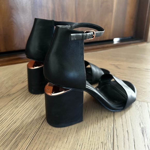 Alexander Wang Leather Heel - Picture 2 of 2